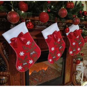 Новорічний чобіток з оленями 30х25см