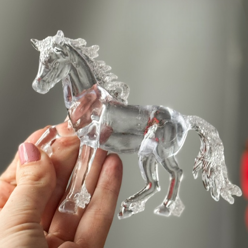 Іграшка на ялинку СИМВОЛ РОКУ Кінь (прозорий, 13см)