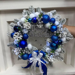 Новорічний вінок з литої гілки 45 см, синій з написом «Merry Christmas» Новорічний вінок з литої гілки 45 см, синій з написом «Merry Christmas»