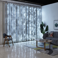 Гірлянда Водоспад 3х1.2м 240 LED (штора, біла)