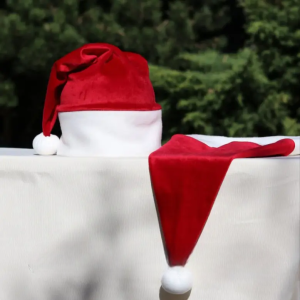 Різдвяна новорічна шапка текстиль 40х30см (червона)